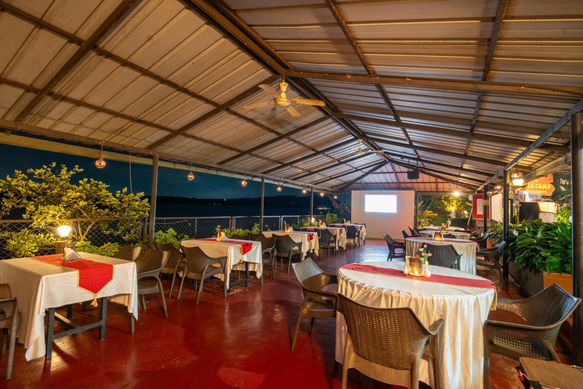 Coorg Jungle Camp Backwater Resort Suntikoppa ภายนอก รูปภาพ